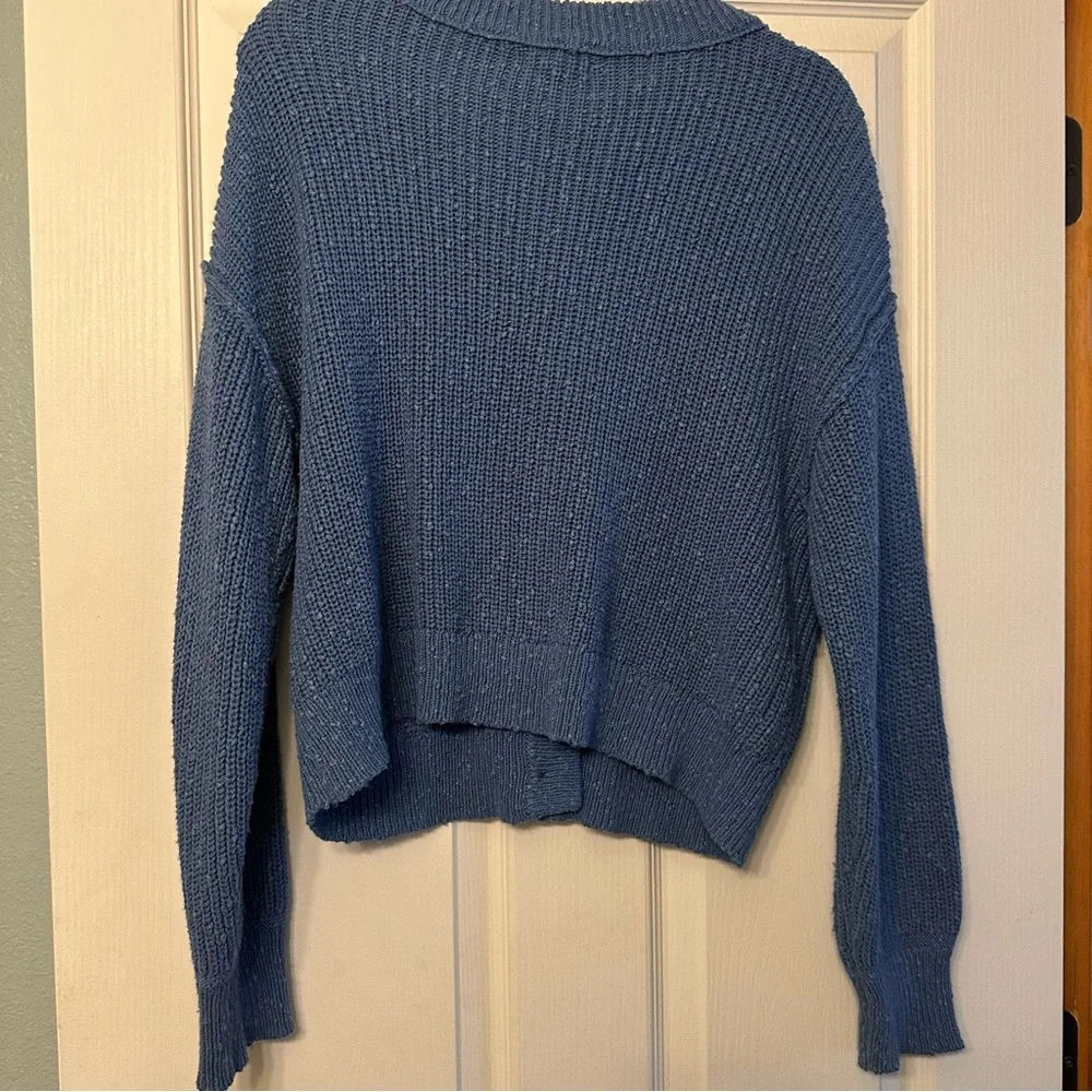 American Eagle Blue Button Cardigan